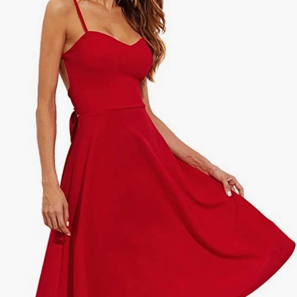 Size 8 Beautiful Red dress backless, summer, tie back spaghetti strap dress